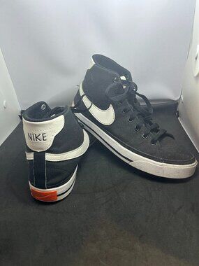 Womans Nike